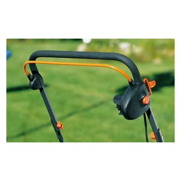 Elektrische Verticuteermachine EVC 1000 GARDENA 4 Elektrische Verticuteermachine EVC 1000 GARDENA - Afbeelding 4